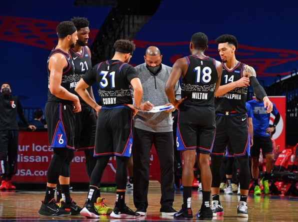  篮网西蒙斯组织串联，盘活全队进攻节奏  