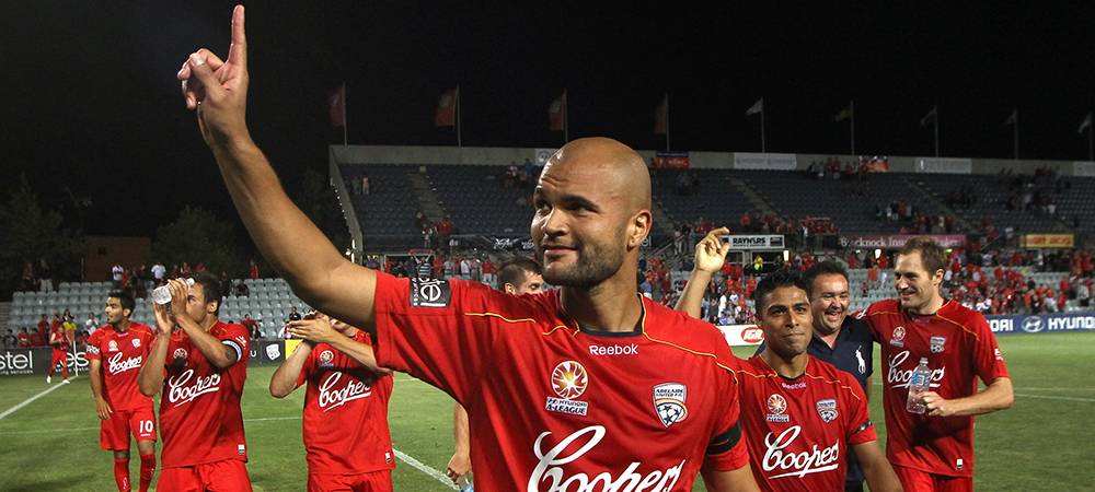  里尔锋线遭遇伤病潮，头号射手缺阵三月  