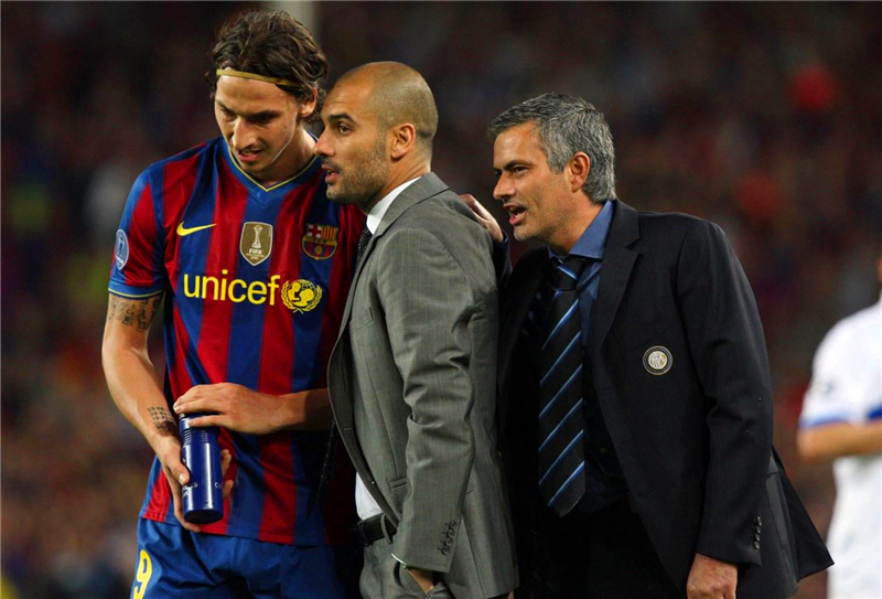  米兰双雄争夺奥斯梅恩进入白热化阶段  